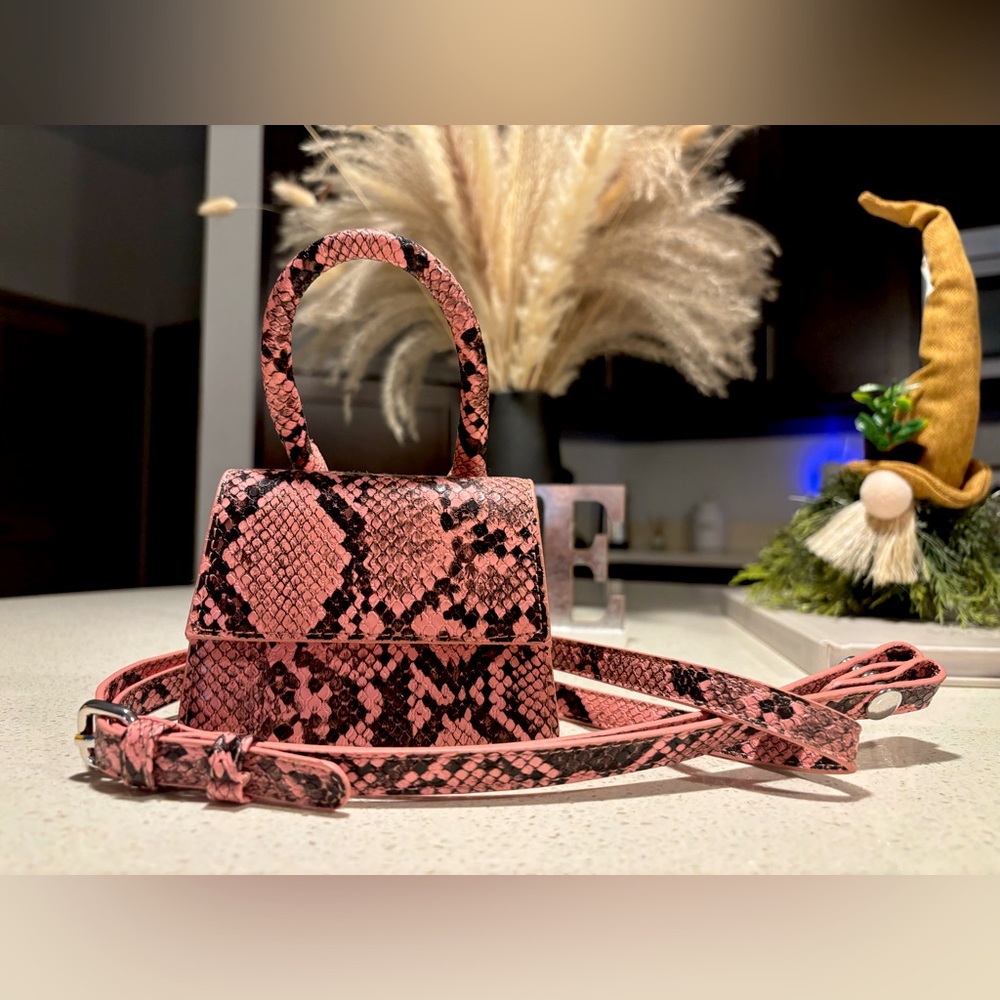 Chic Pink Snake Print Mini Handbag